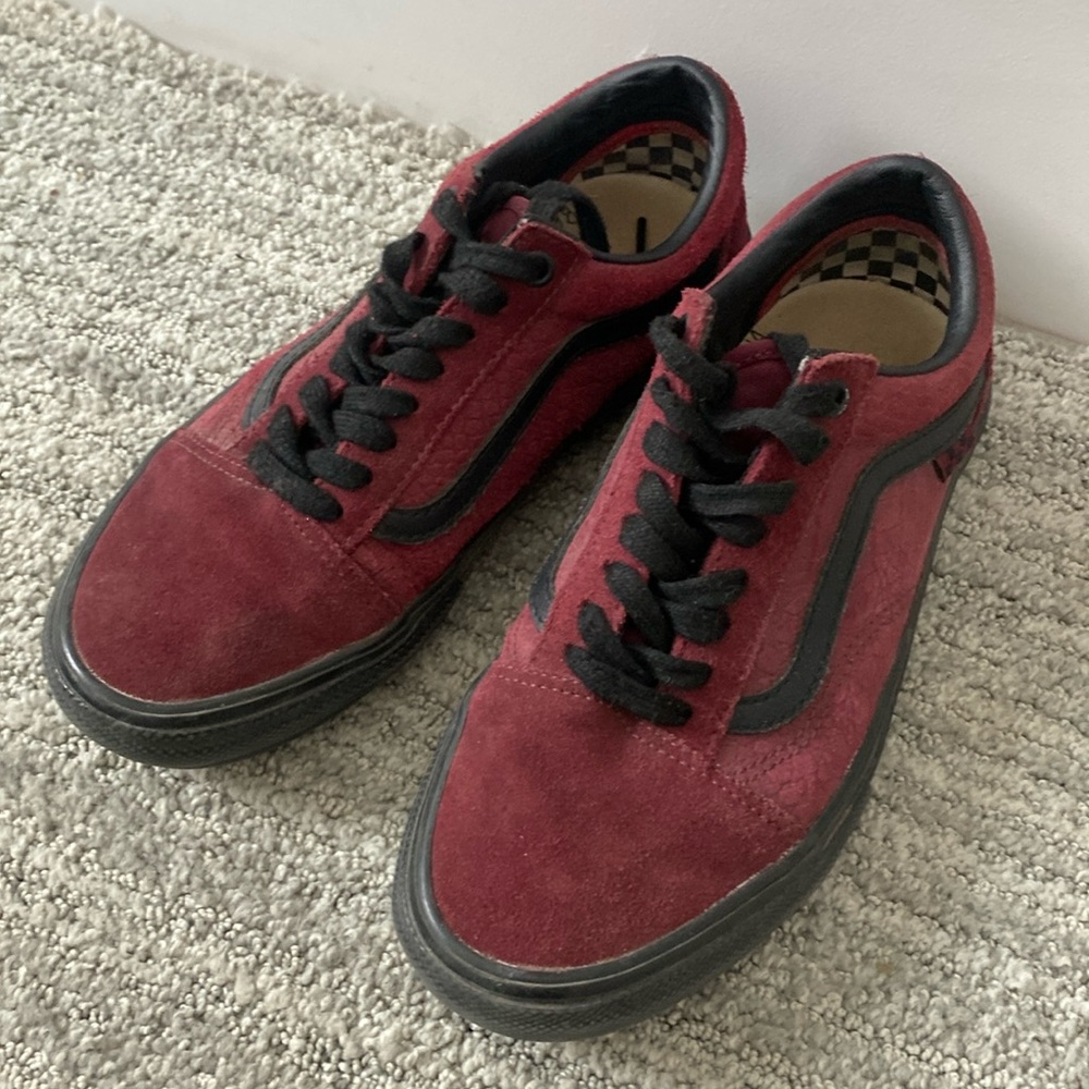 Women’s size 8 suede wine and black vans